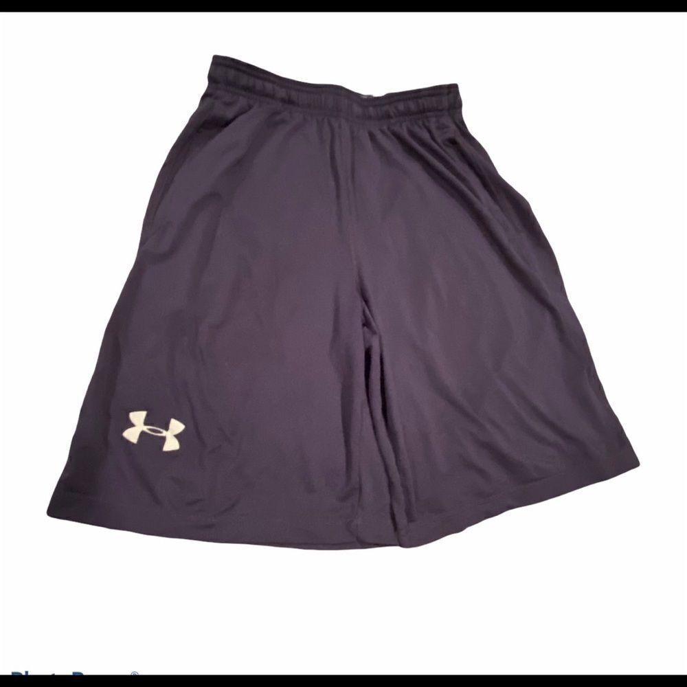 Under Armour Navy Shorts Sz Small With Pockets